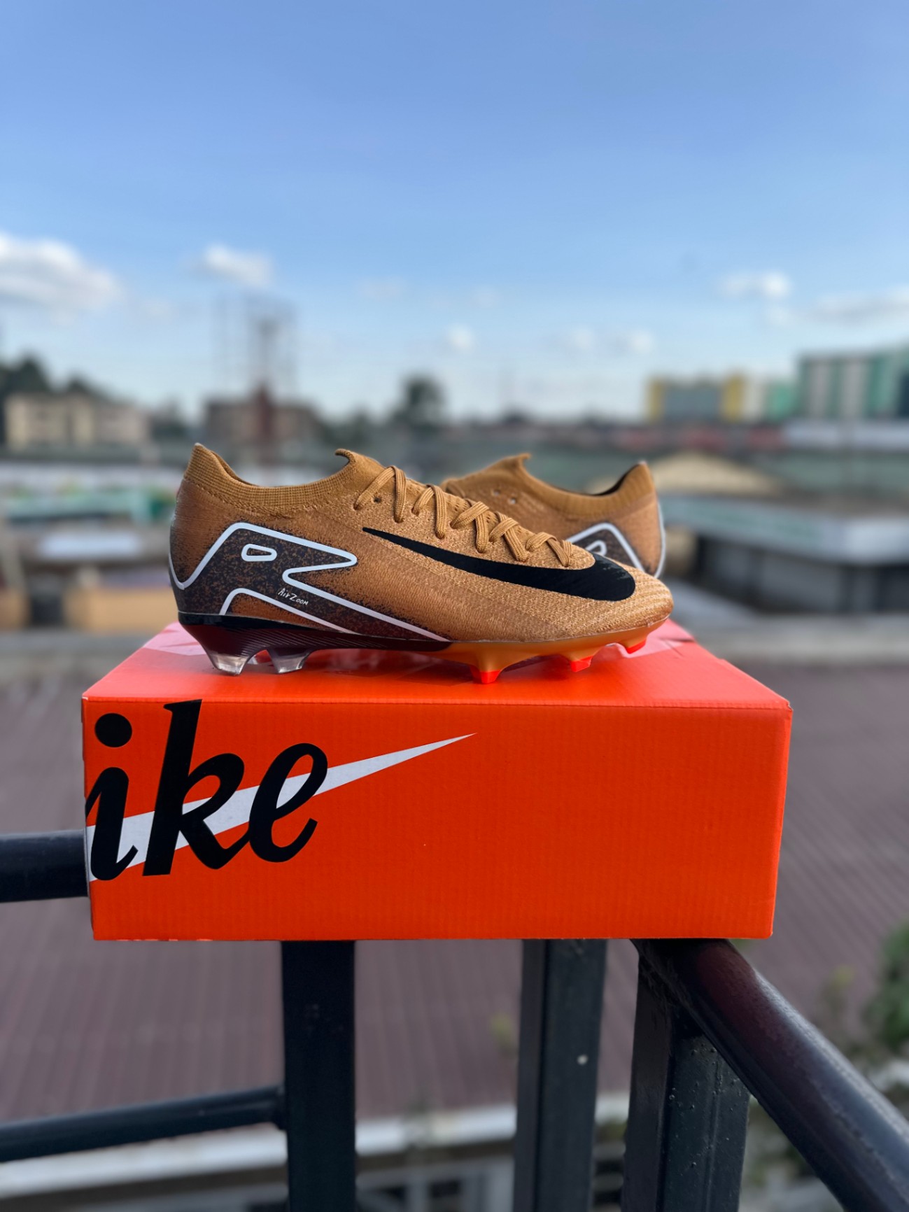 Nike Air Zoom Mercurial Vapor 16 Elite FG - Metallic Gold/Black