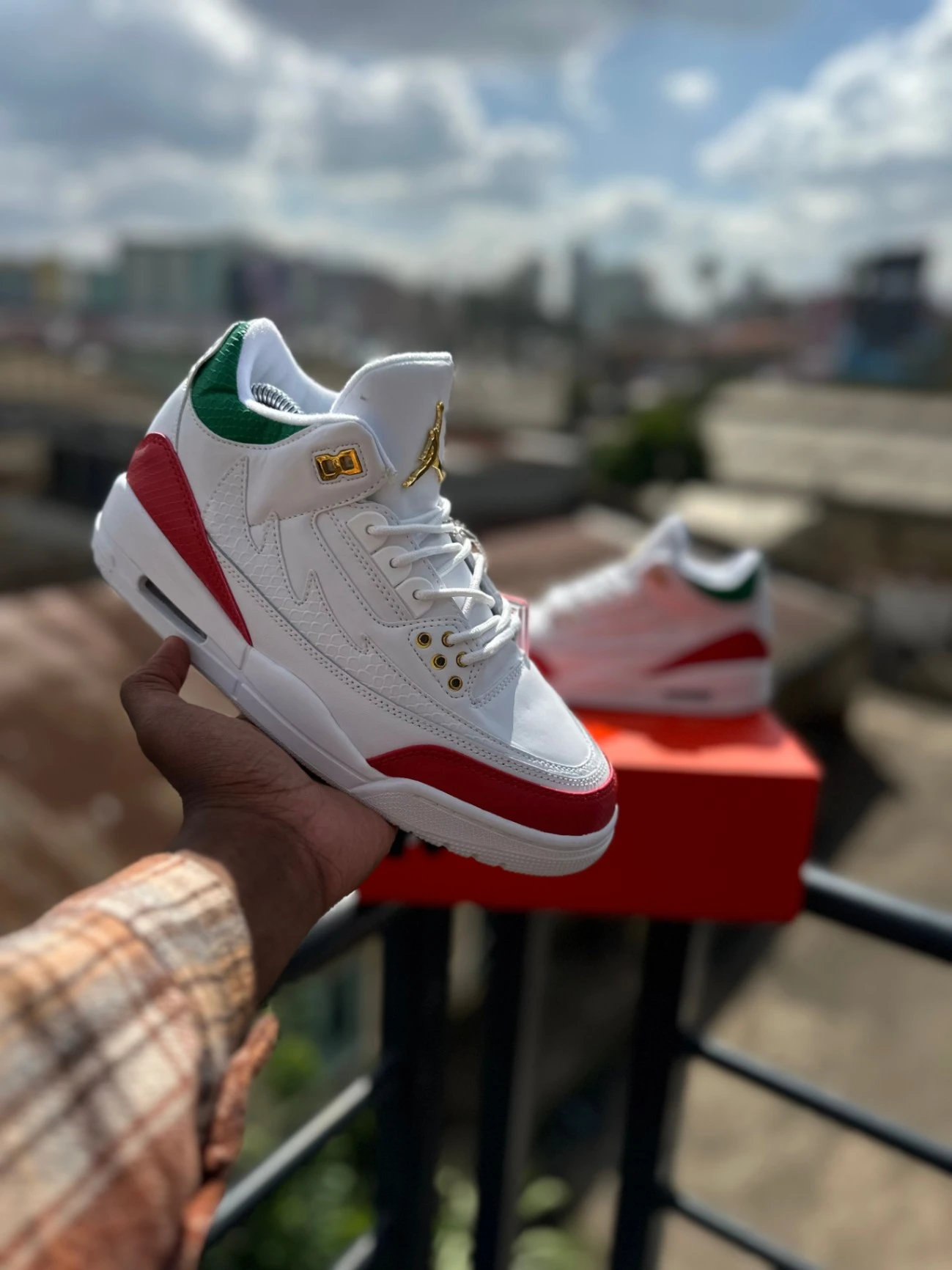 Air Jordan 3 Retro 'El Vuelo' original - Detail View Kenya