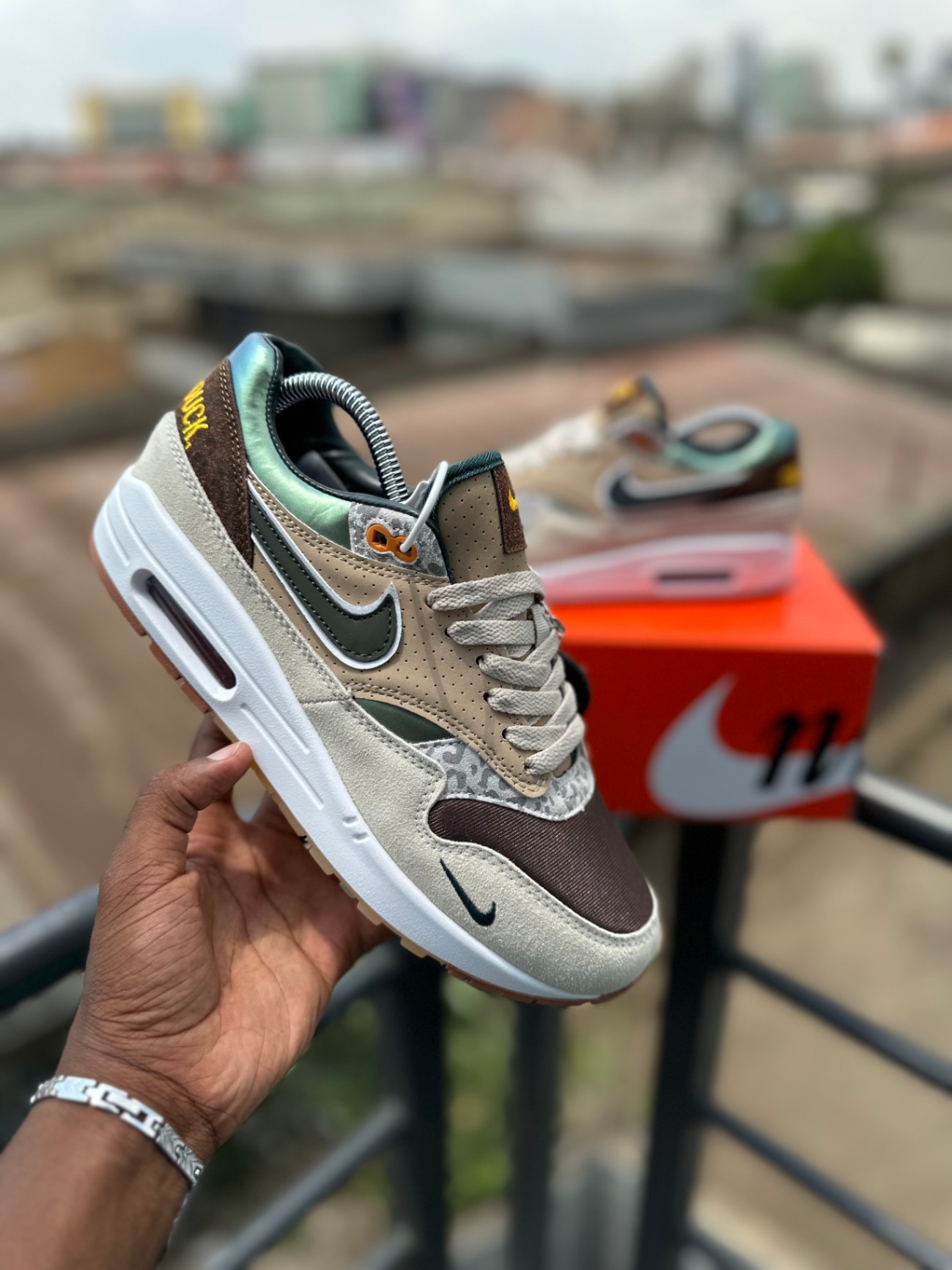 "University of Oregon" Nike Air Max 1 ’87 Premium