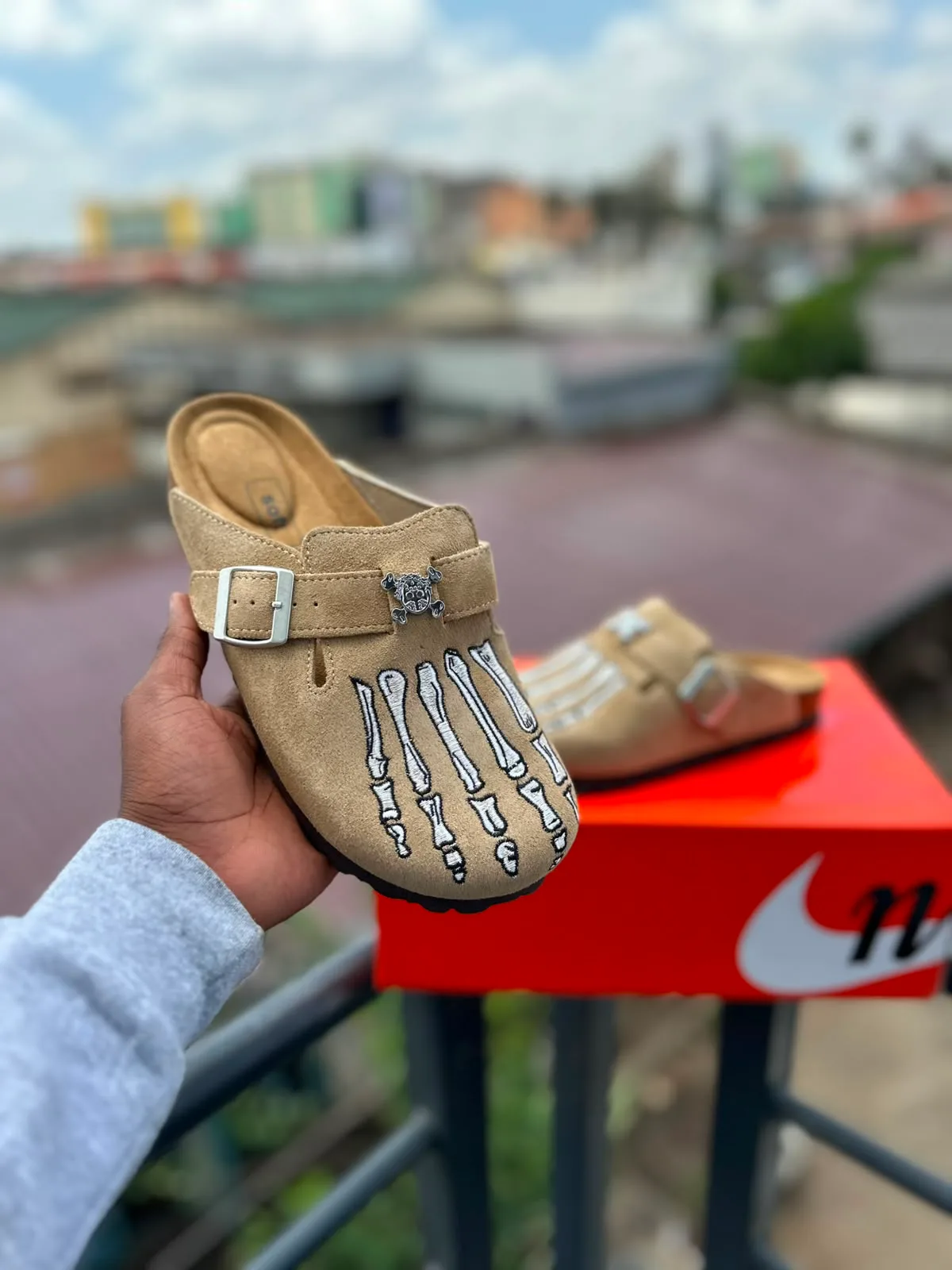 Skeleton Graphic Suede Clogs - Khaki