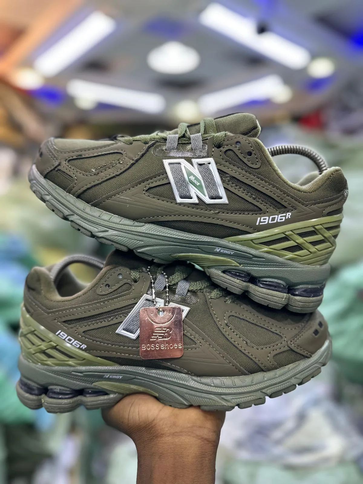 New Balance 1906R