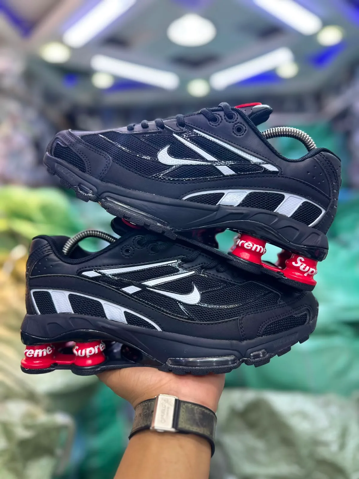 Nike Shox TL x Supreme