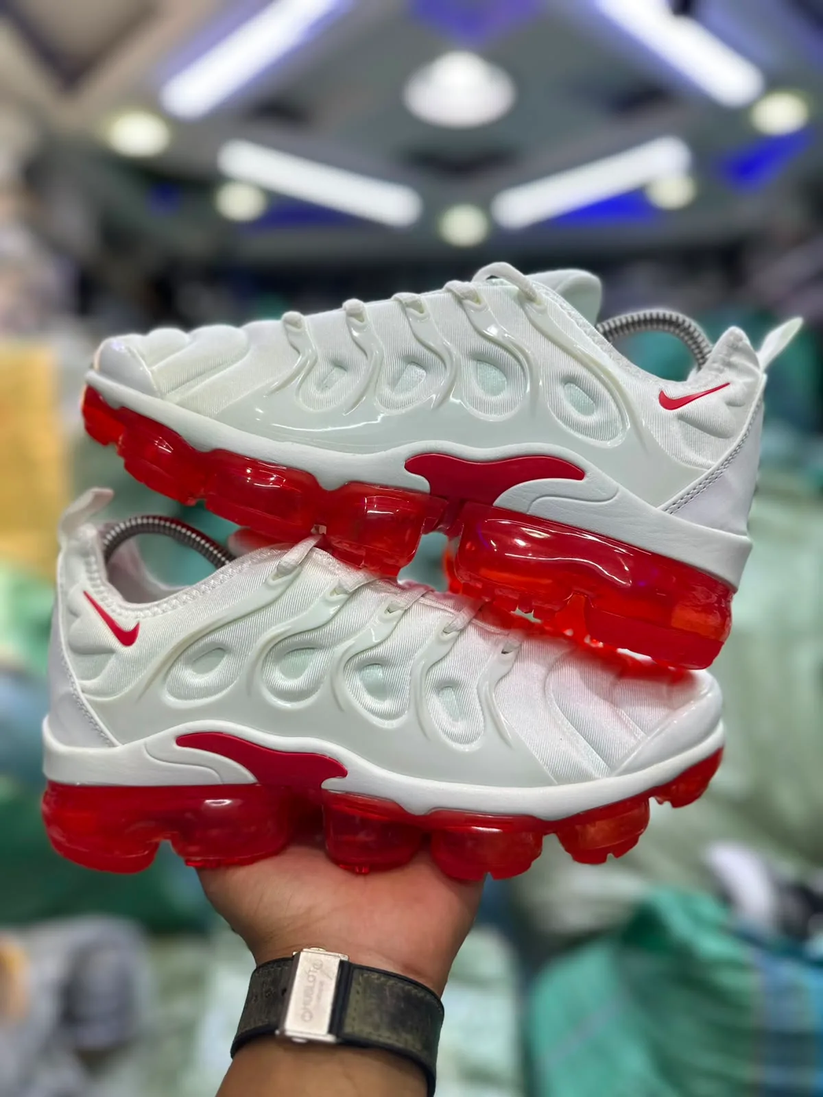 Nike Air VaporMax Plus