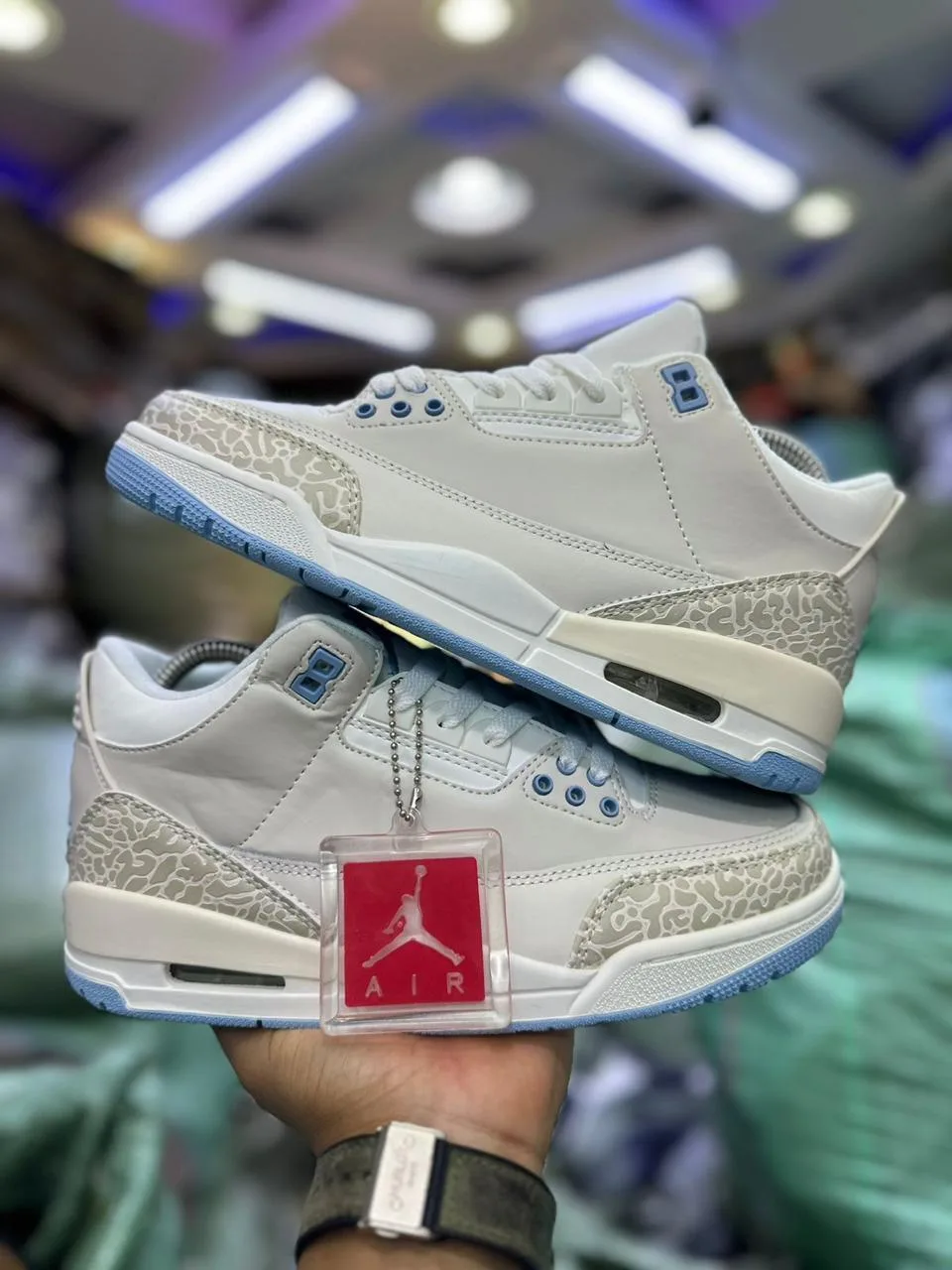 Air Jordan 3 Retro "UNC / Sky Blue Elephant Print"
