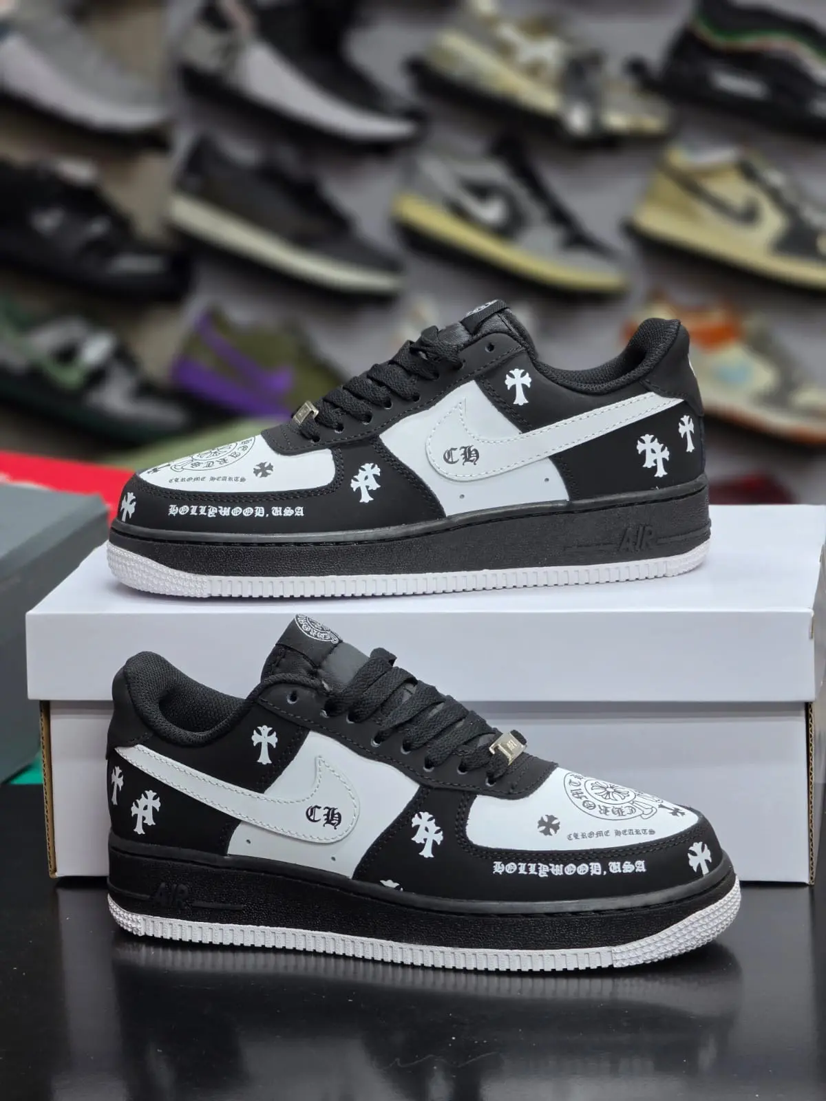 Nike AF1 '07 Chome Hearts Black original - Detail View Kenya