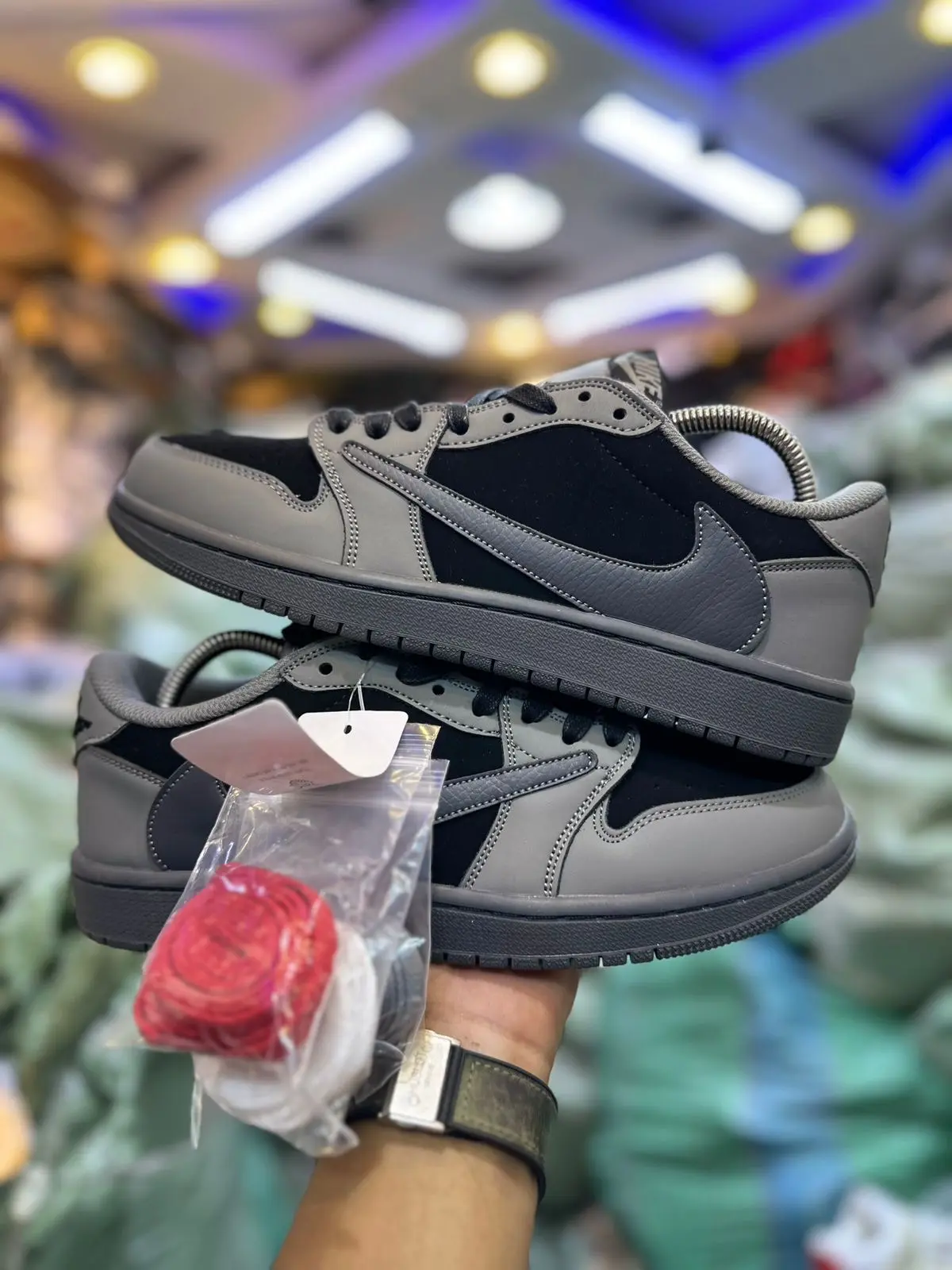 Travis SCott x Jordan 1 Low Grey Price in Kenya | 100% Authentic Jordan 1s {Low/ High}