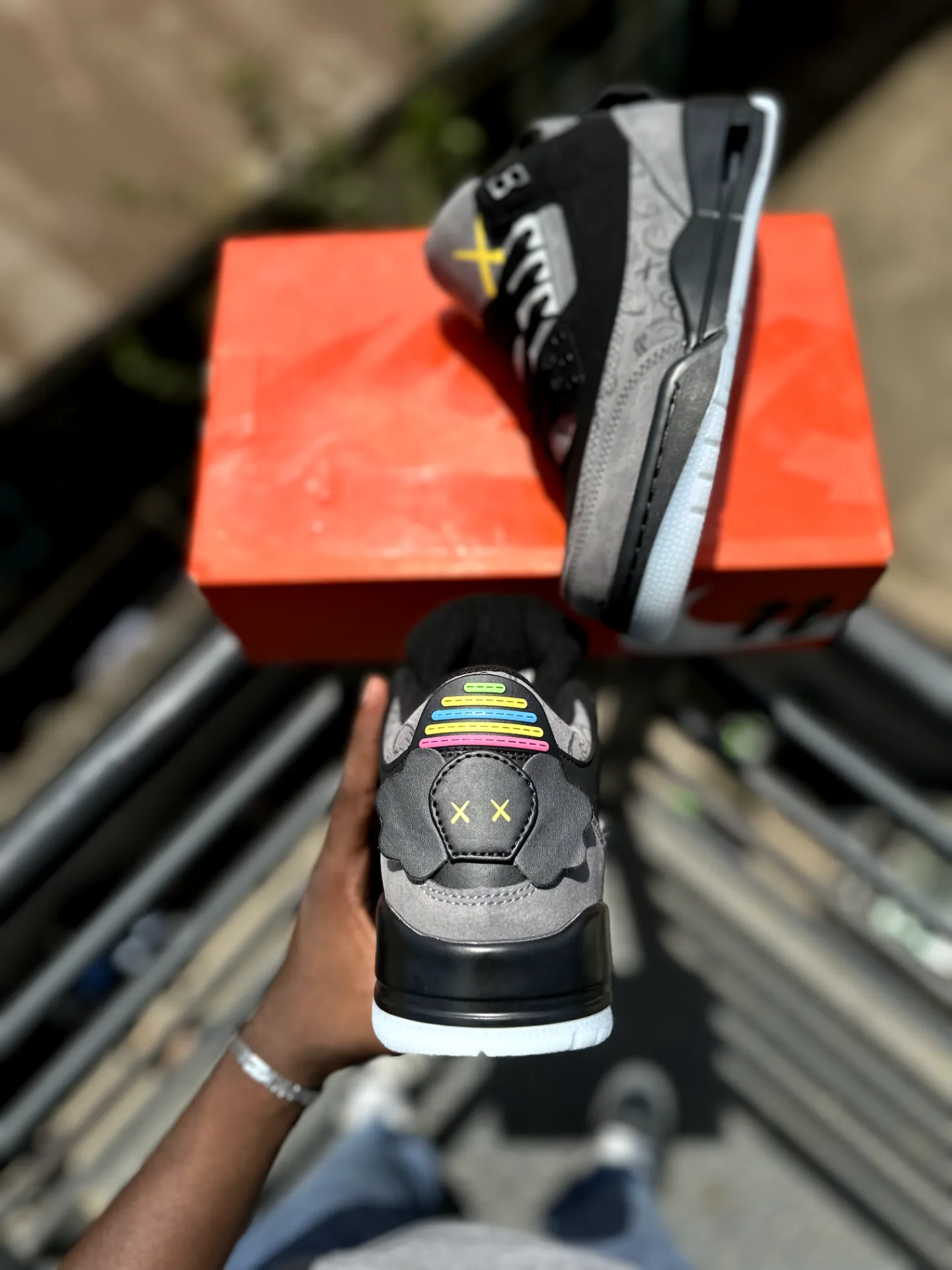 Kaws X Air Jorda 3 Black/Grey original - Detail View Kenya