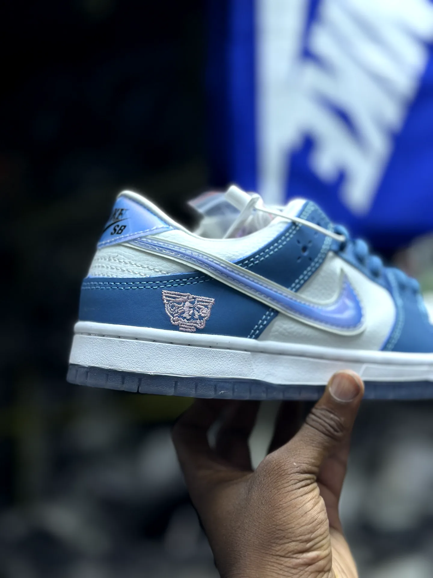 'Born & Raised' Nike SB Dunk Low  original - Detail View Kenya