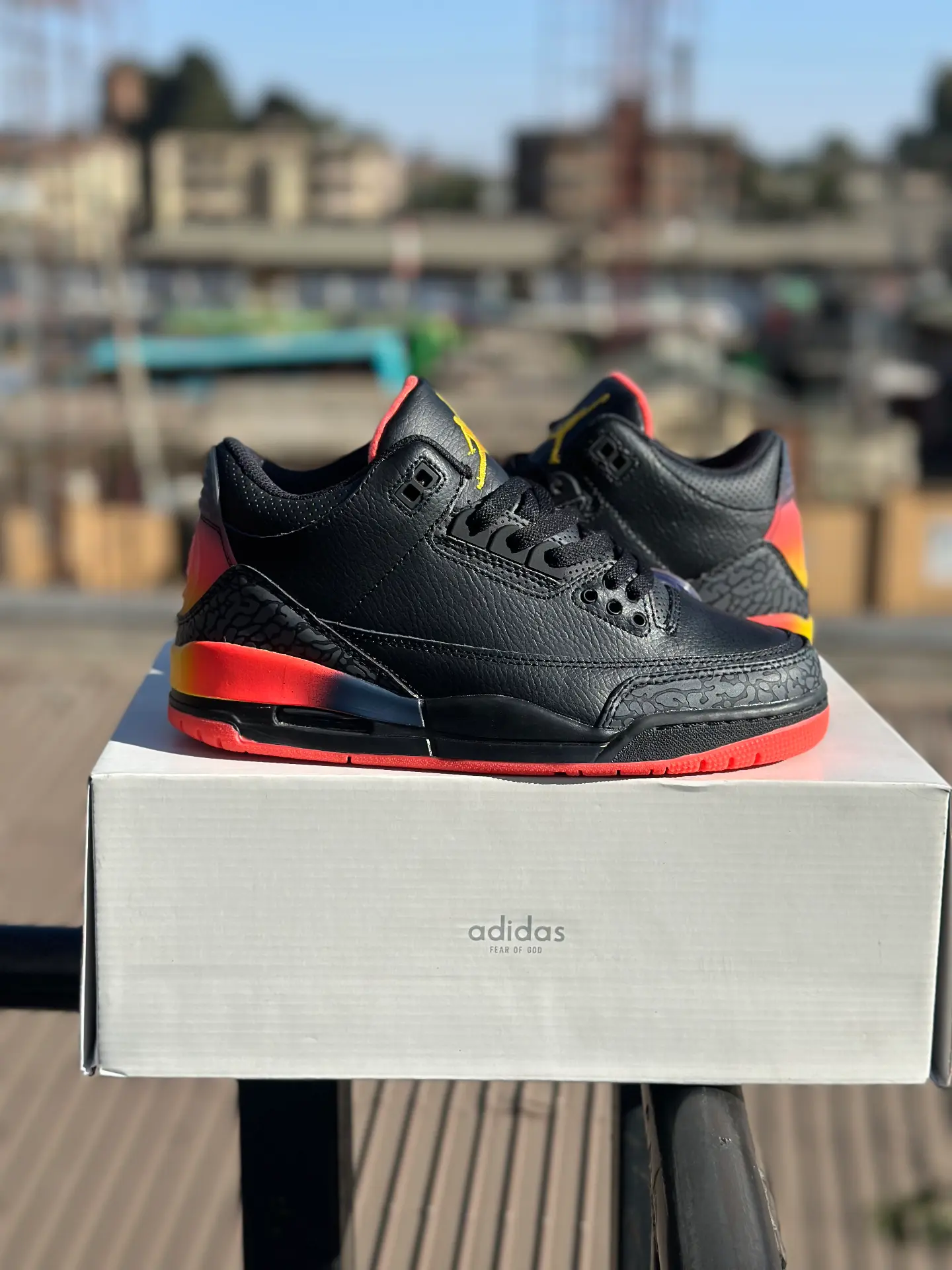 J. Balvin x Air Jordan 3 "Rio" original - Detail View Kenya