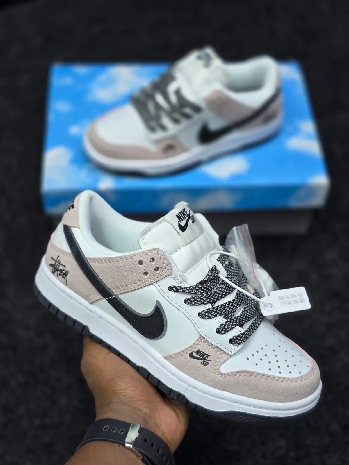 Stussy x Nike SB dunk low  original - Detail View Kenya