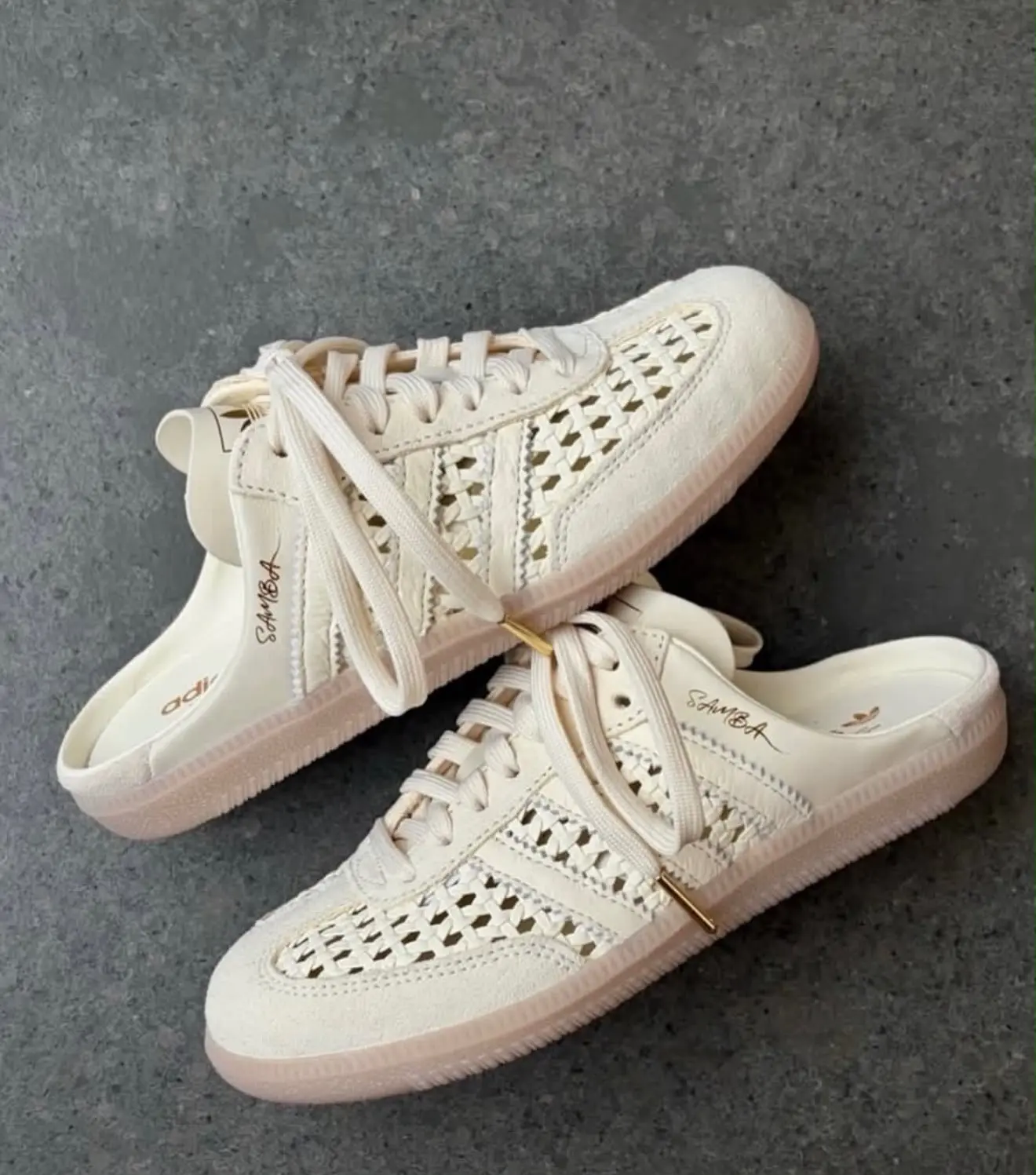 Adidas samba mules white - Detail View Kenya
