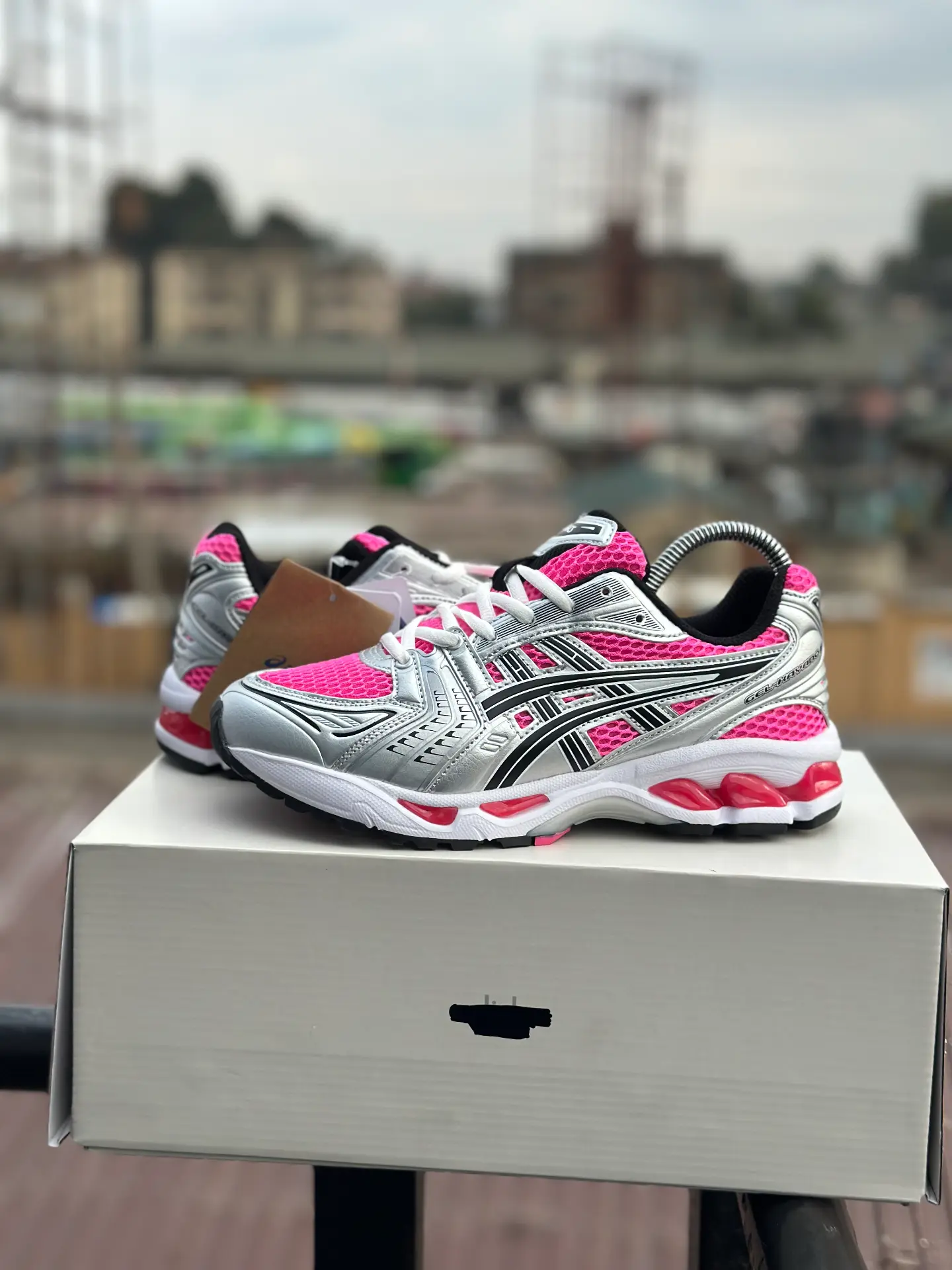 Asics Gel Kanayo 14 pink original - Detail View Kenya