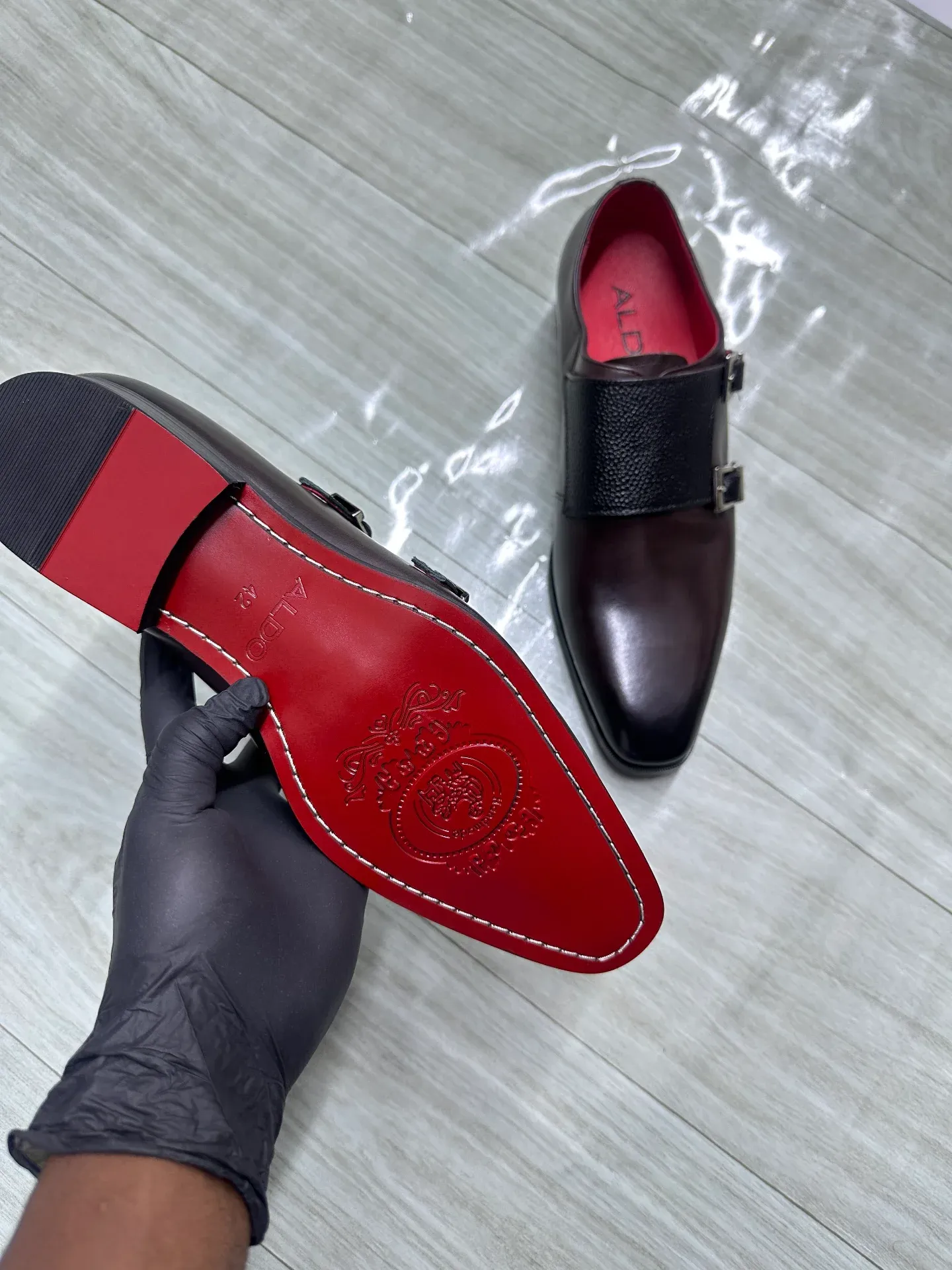 Double strap monk men pure leather oxford  original - Detail View Kenya