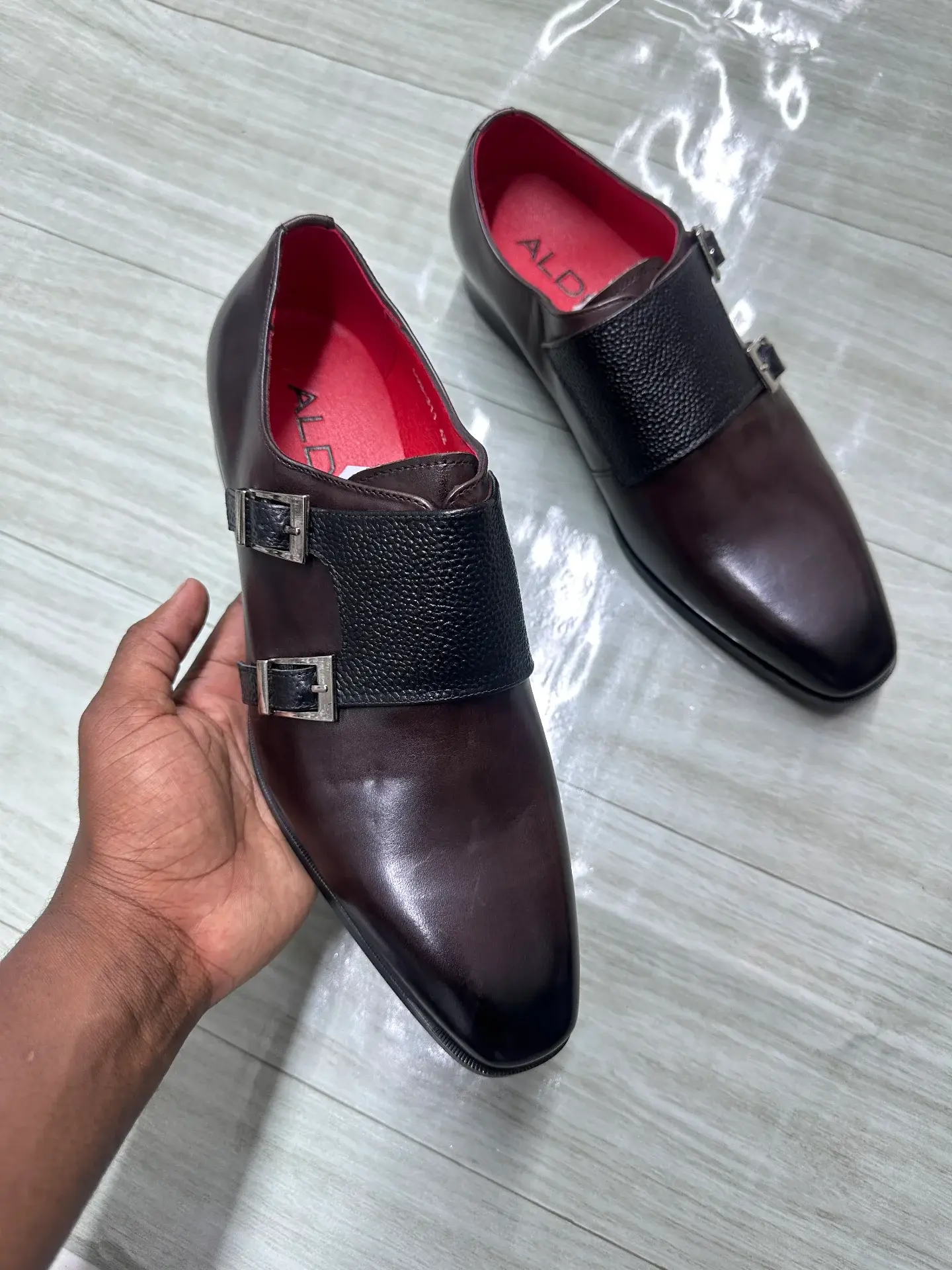 Double strap monk men pure leather oxford  original - Detail View Kenya