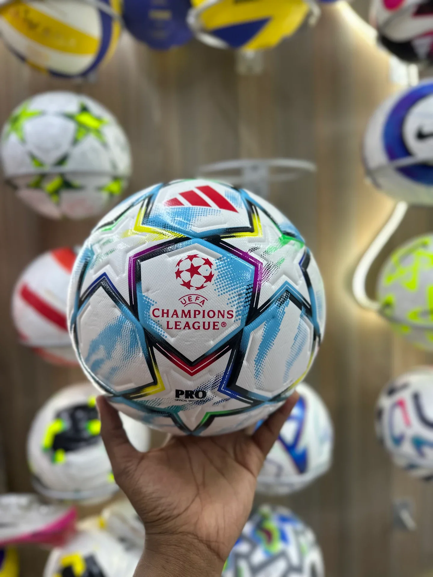 Official League Tubeless soccer balls  champions league - Detail View Kenya