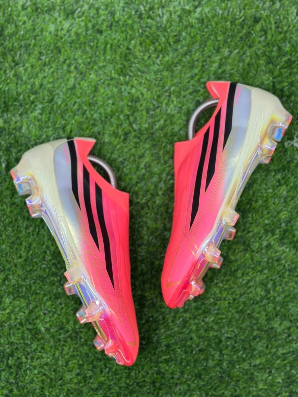 Adidas F50 Hyperfast Elite Laceless FG Road to Glory football original - Detail View Kenya