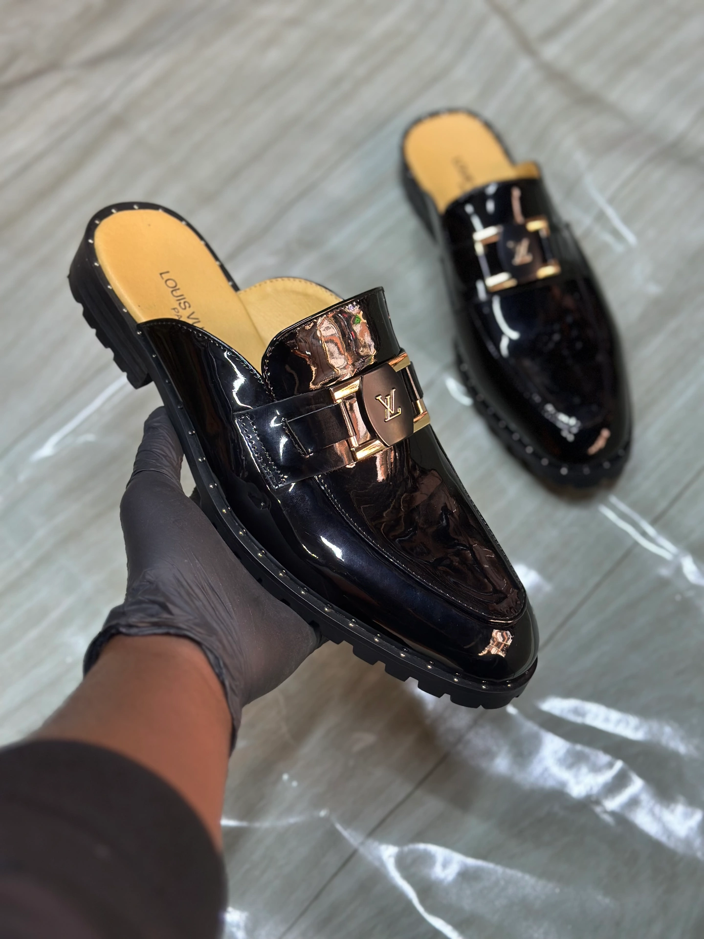 LV black Patent Men Half shoes Price in Kenya | 100% Authentic Official Shoes
