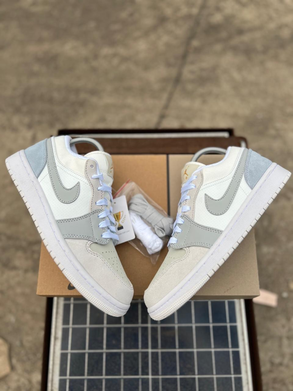 Jordan 1 low x Paris Saint German  original - Detail View Kenya